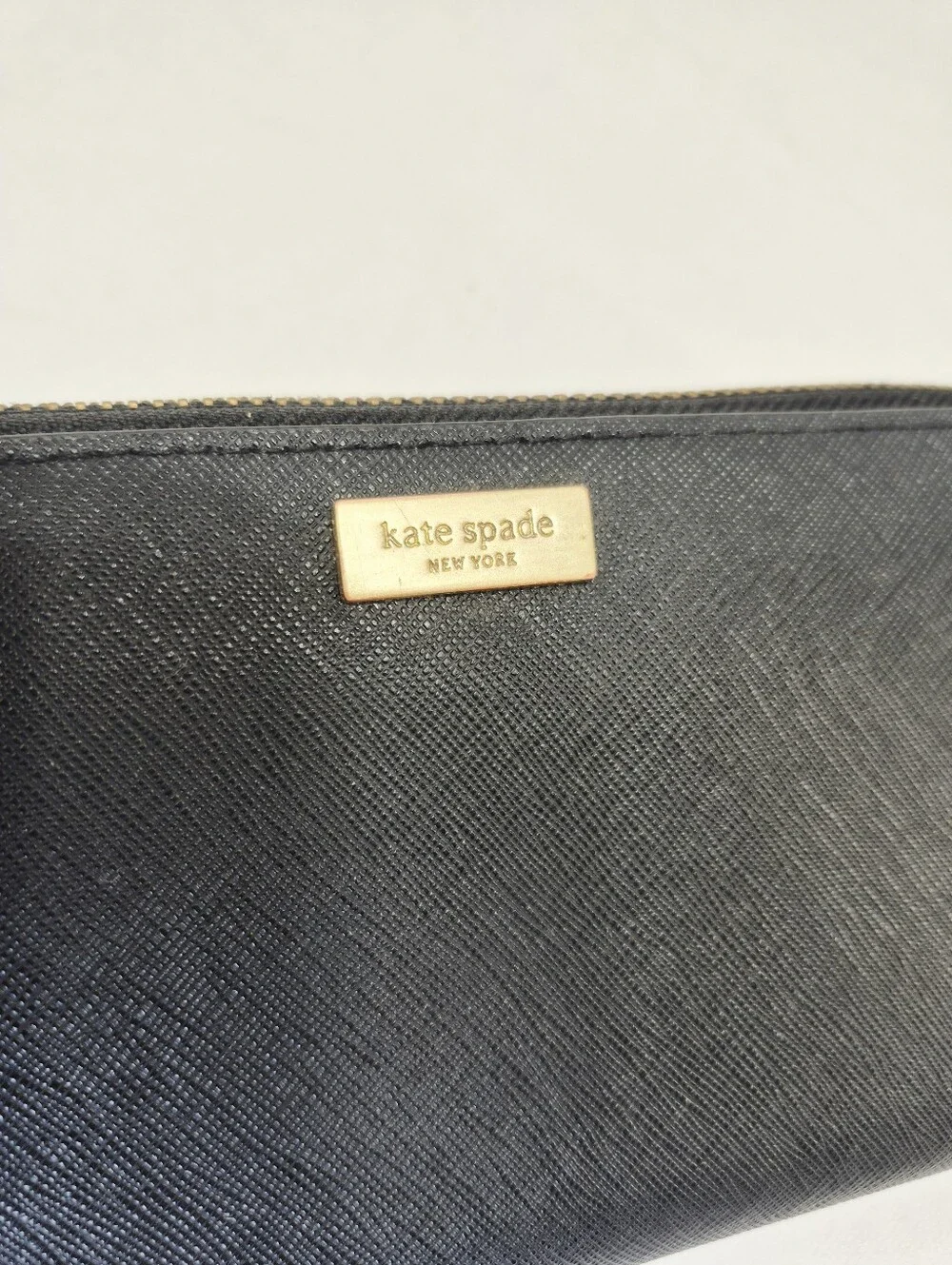 KATE SPADE Laurel Way Neda Saffiano Leather Large Black Ziparound Wallet